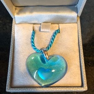 Lalique Tendre Coeur necklace